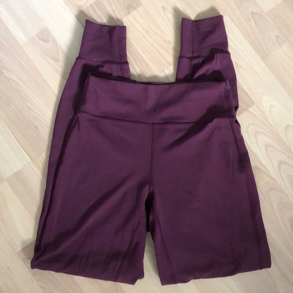 Lululemon Women’s Jogger Style Legging